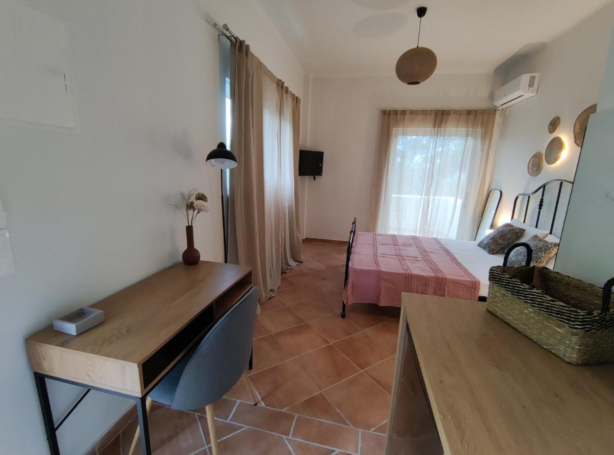 Coritos Apartments 2 Corfu Контокали Екстериор снимка