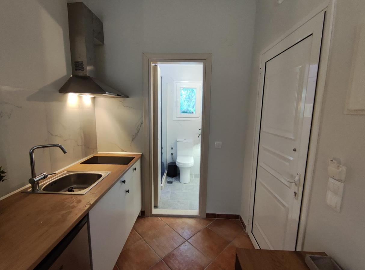 Coritos Apartments 2 Corfu Контокали Екстериор снимка