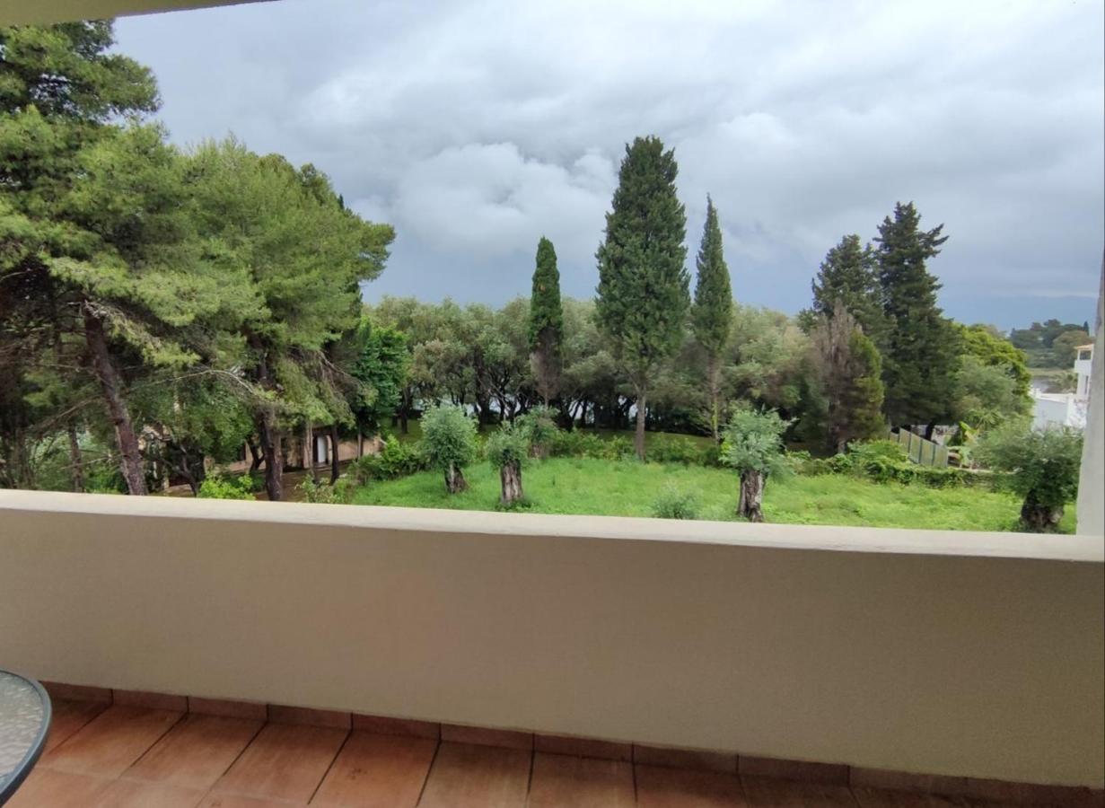 Coritos Apartments 2 Corfu Контокали Екстериор снимка