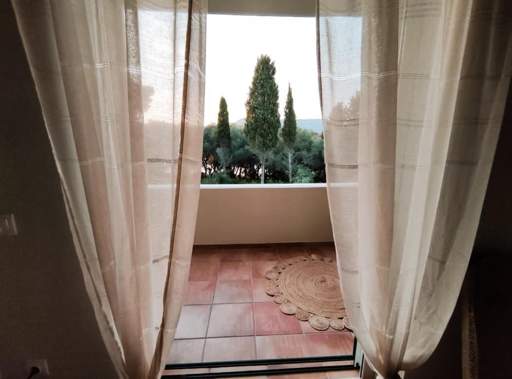 Coritos Apartments 2 Corfu Контокали Екстериор снимка